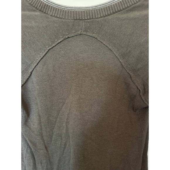 Women's Lululemon Olive Green Orange Long Sleeve lightweight Sweater, XS - Picture 2 of 6